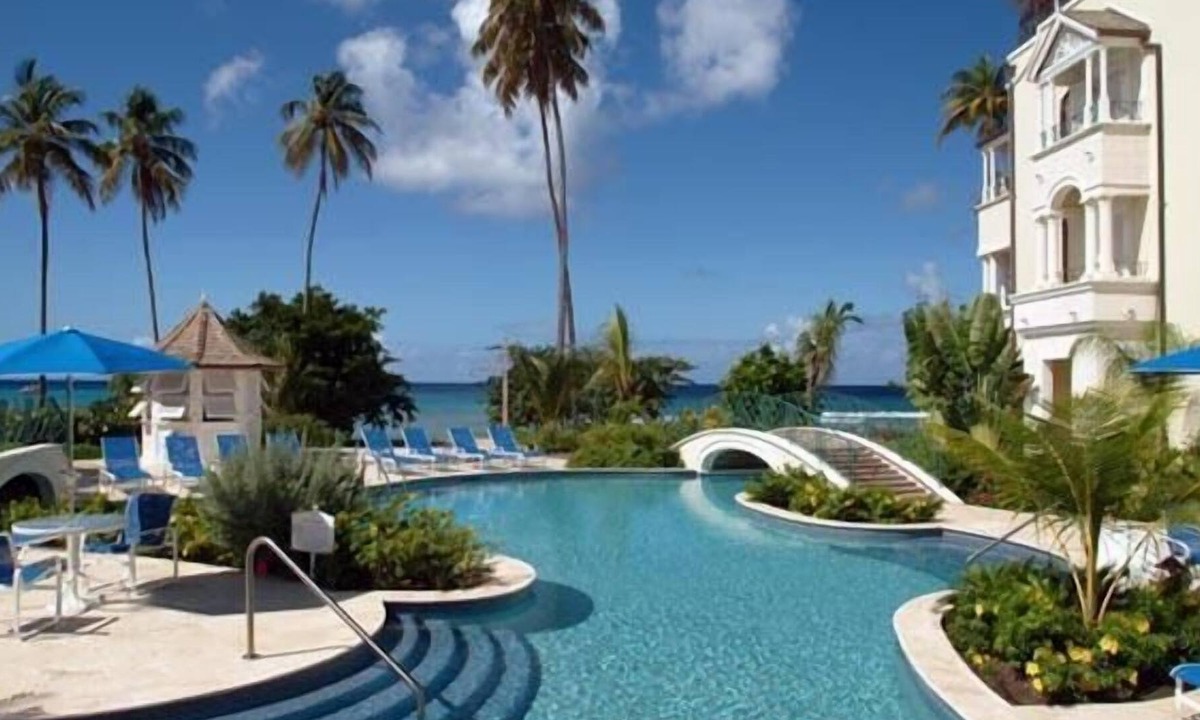 Speightstown Villa | A Delightfully Spacious One-Bedroom, Two Bathroom Apartment