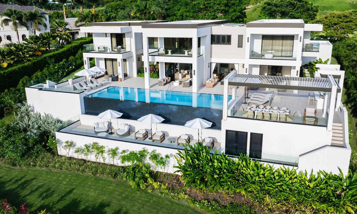 Reeds Bay Villa | Above the Clouds 6BR