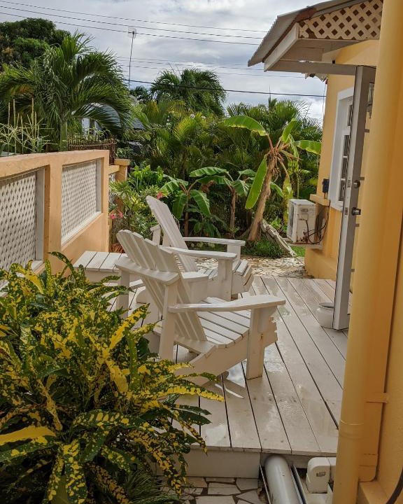 Oistins Apartment | Anne's Villa
