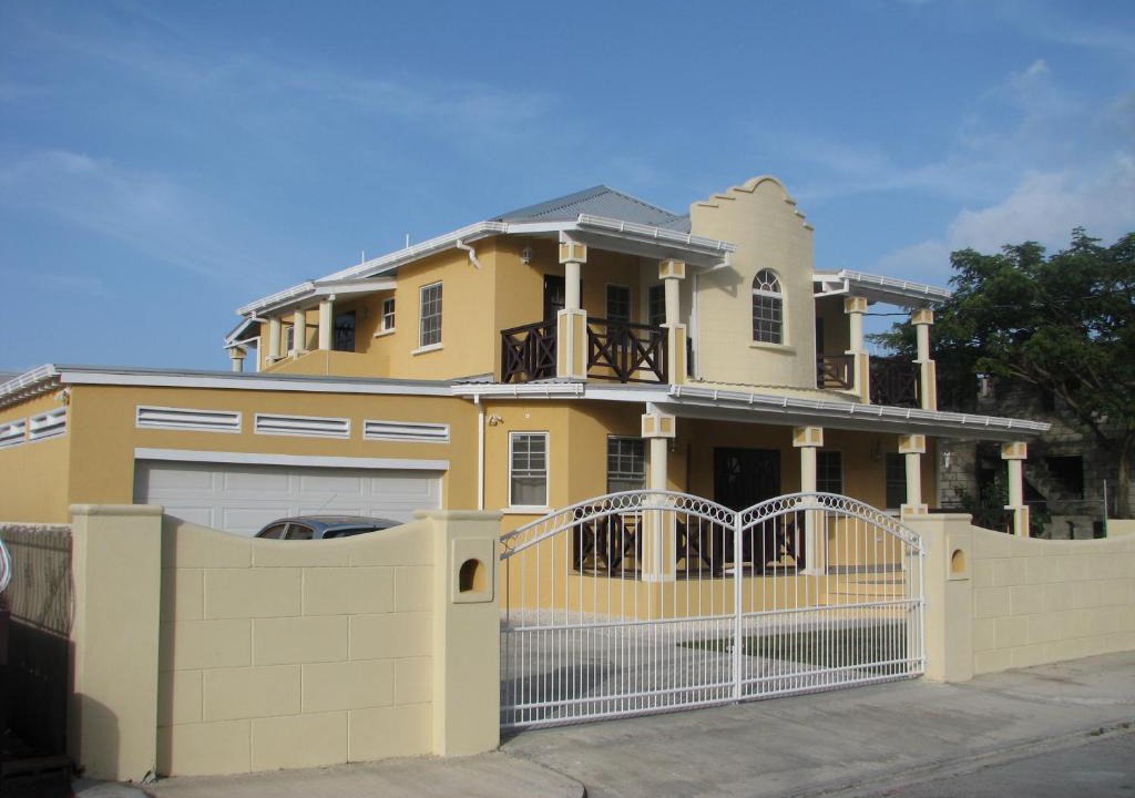 Welches Apartment | Apartments in Maya's Bajan Villas