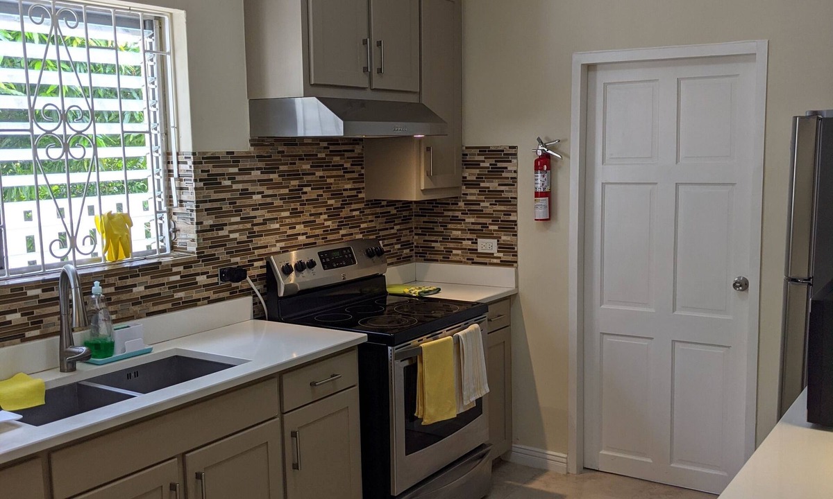 Rockley House | Beautiful Barbados Bungalow - Close to the Beach!