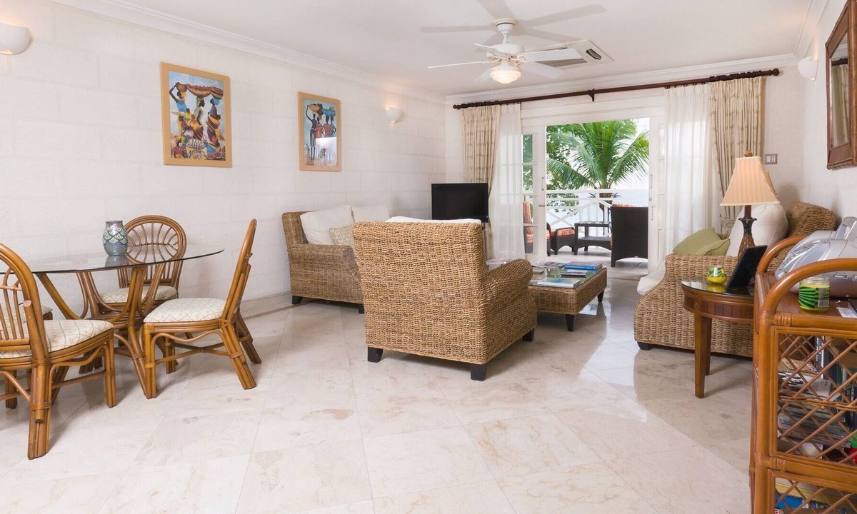 Old Trees Bay Condo | Beautiful Modern Two Bedroom Condo