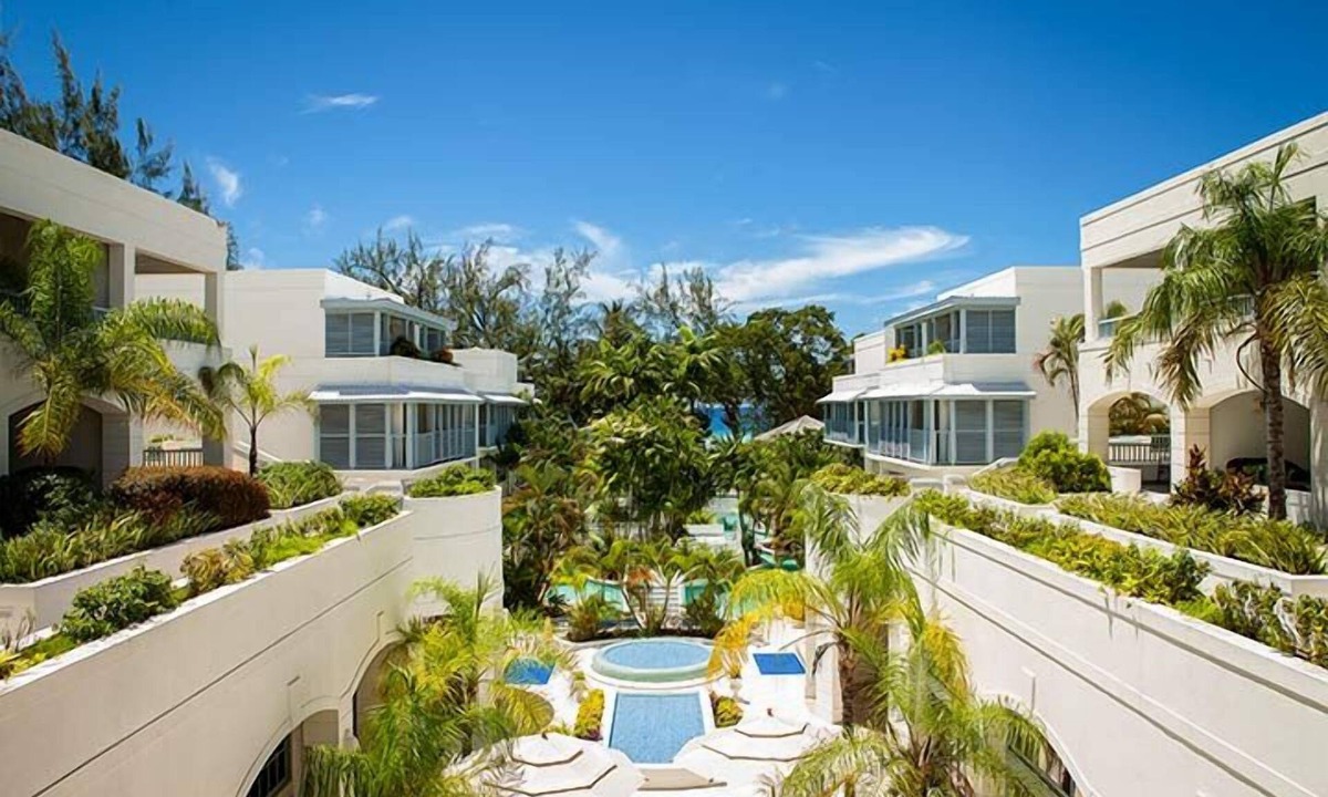 Hastings Hotel | Close to Beaches- Savannah, Drill Hall Beaches! 3 Relaxing Units w/Balcony!