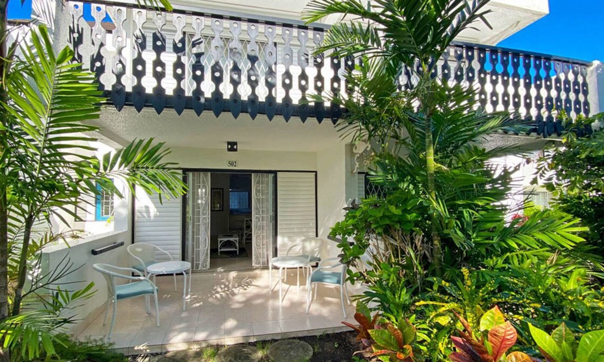 Rockley Apartment | Comfy & Spacious Apt Walking Distance to Beach
