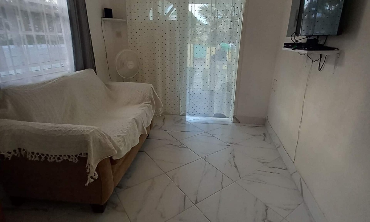 Mount Standfast Apartment | Garden Apartment modern clean and well kept, comfortable cool burglar bars nets