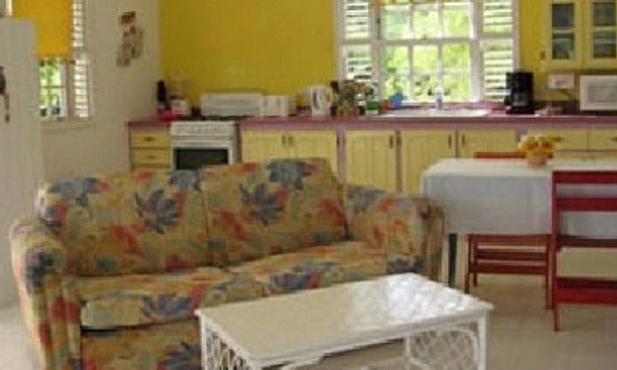 Merlin Bay Cottage | Gingerbread Cottage with pool. Nr Holetown