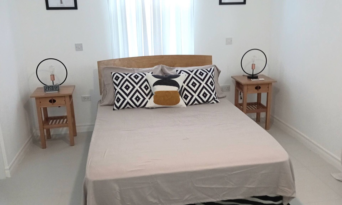 Saint Matthias House | Hastings House – Pool, Walk to the beach!