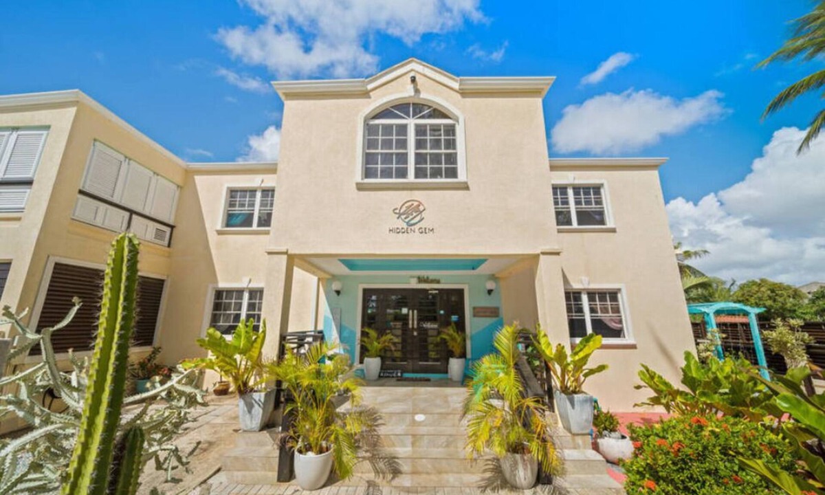 Inch Marlowe Villa | Hidden Gem Barbados Luxury Boutique Residence with Pool & Breakfast