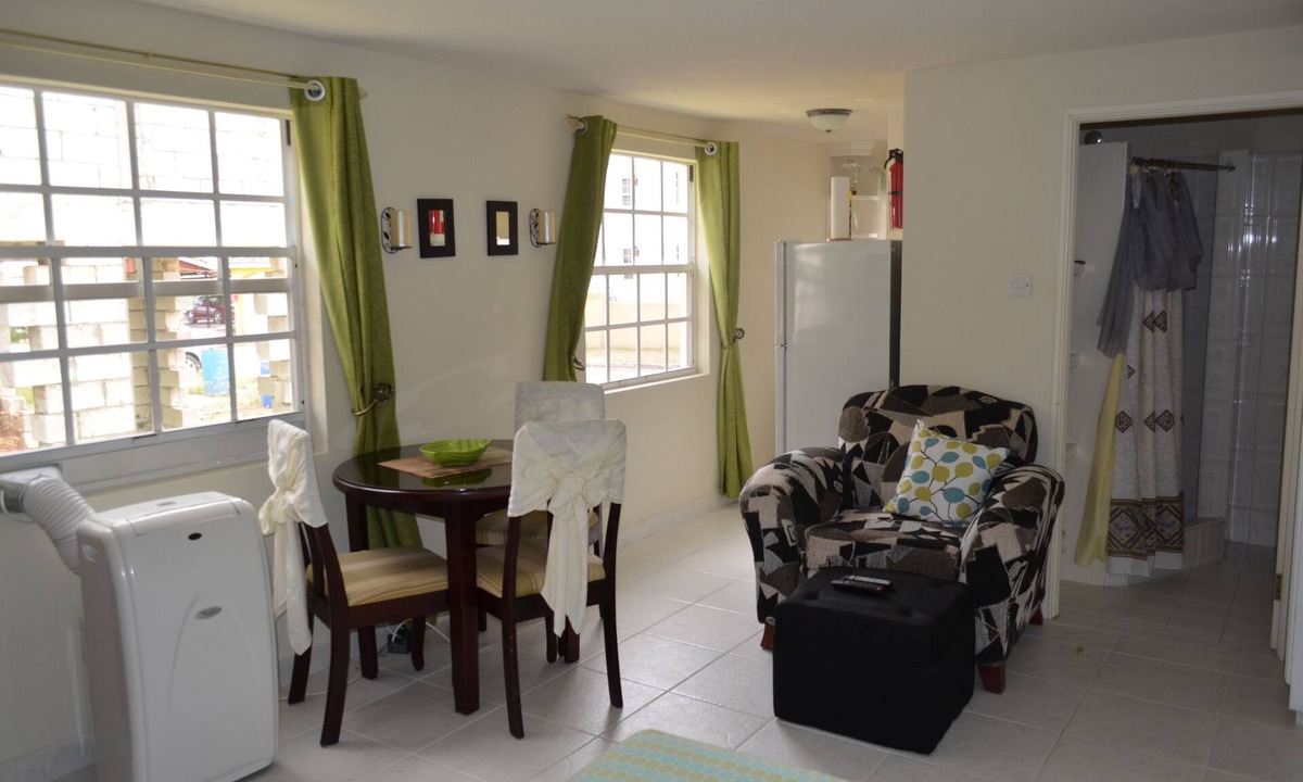 Jersonapartments | Oistins