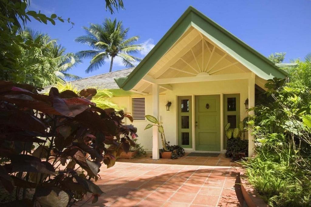 Gibbes Villa | Jessamine by Blue Sky Luxury