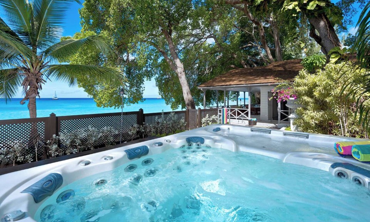 Gibbs Bay Villa | La Lune