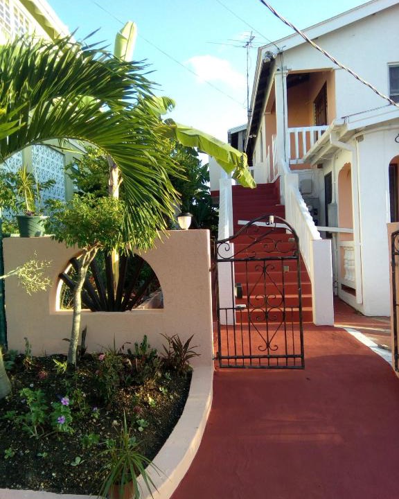 Douglas Hotel | LeMarida Suites