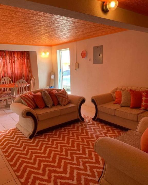 Gibbons Apartment | Lovely 1bedroom apartment with pool
