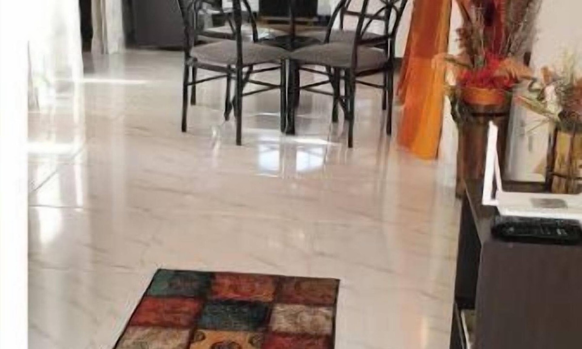Keizer Hill House | Lovely vacation rental in Oistins.