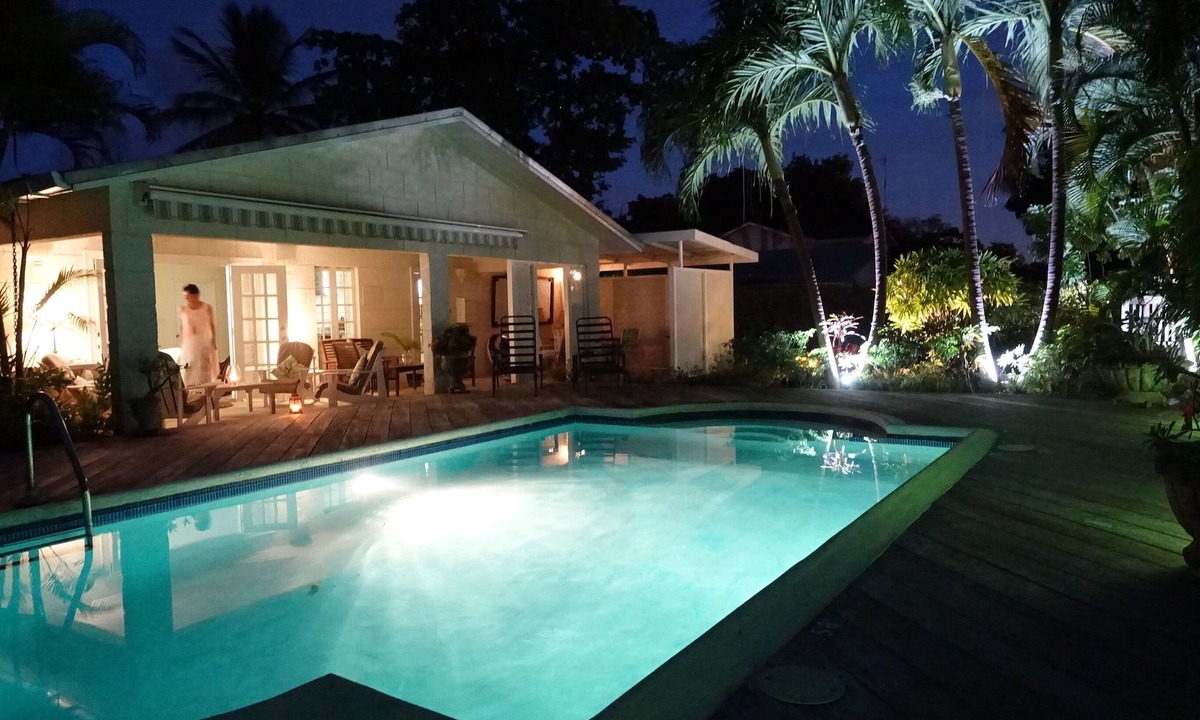 Folkestone Villa | Luxury Private Villa w/Beach Access, Private Garden & Generous Pool Housekeeping