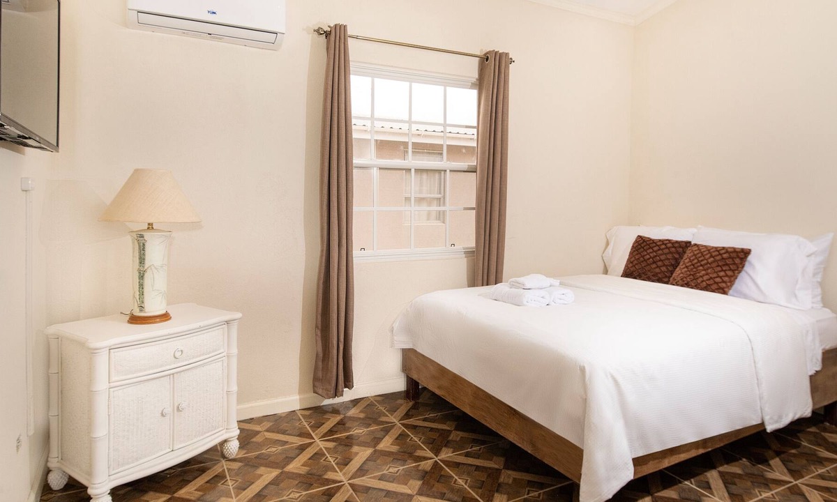 Callendar Apartment | Mariner Suites