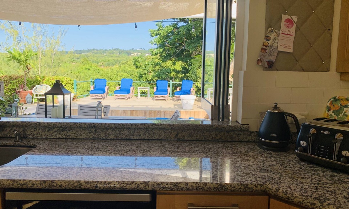 Mullins Villa | Mariposa House~A piece of paradise with sea views