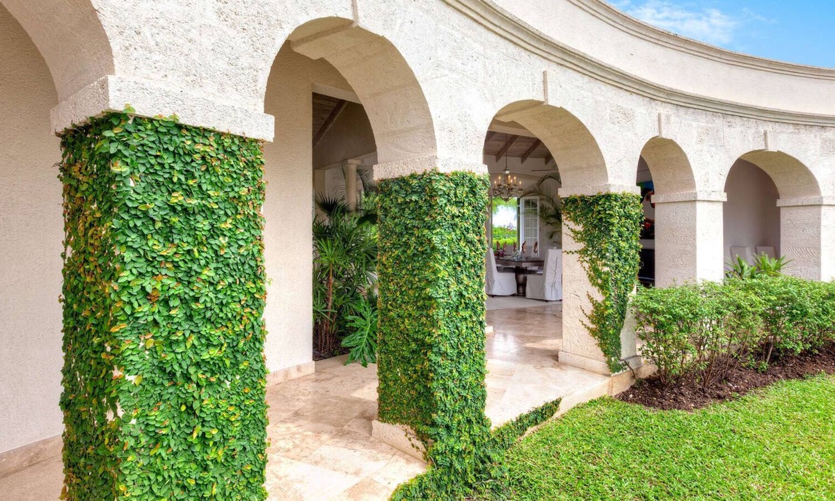 Weston Villa | Marsh Mellow Luxury villa
