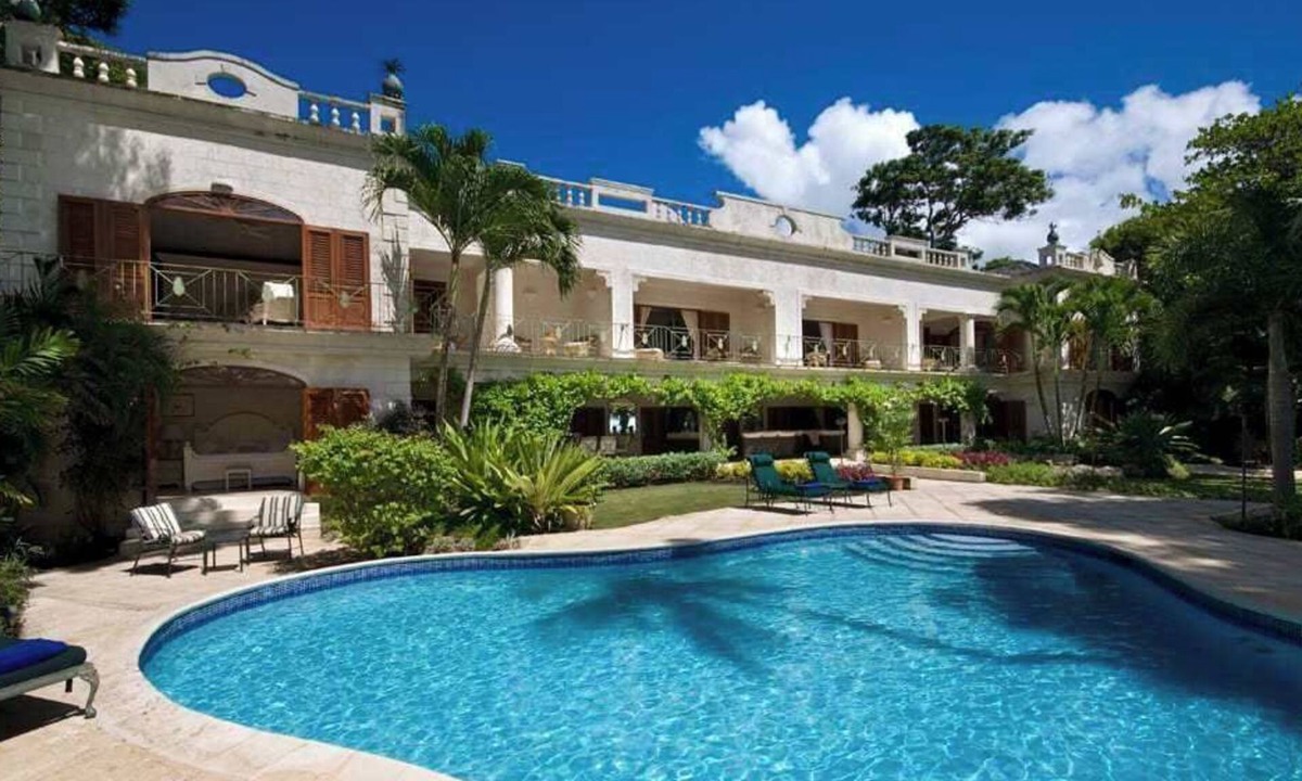 Weston Villa | Moon Reach