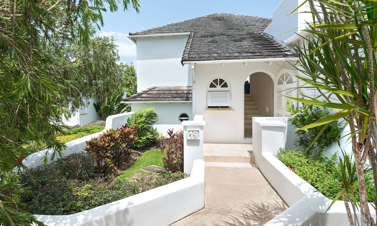Halcyon Heights House | New Listing 3 BR Villa w/Private Pool in Royal Westmoreland