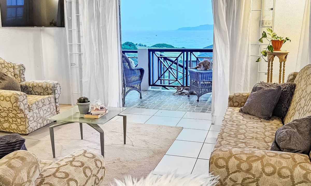 Ocean City Apartment | Oceanview/Cliffside Chic Apartment 4mins from Airport
