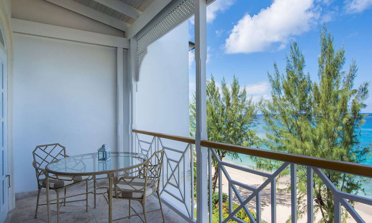 Old Trees Bay Condo | Old Trees 302, La Mirage by Fantasia Villas