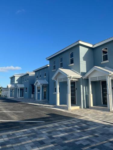 Fairy Valley Rock Apartment | One Chancery Lane