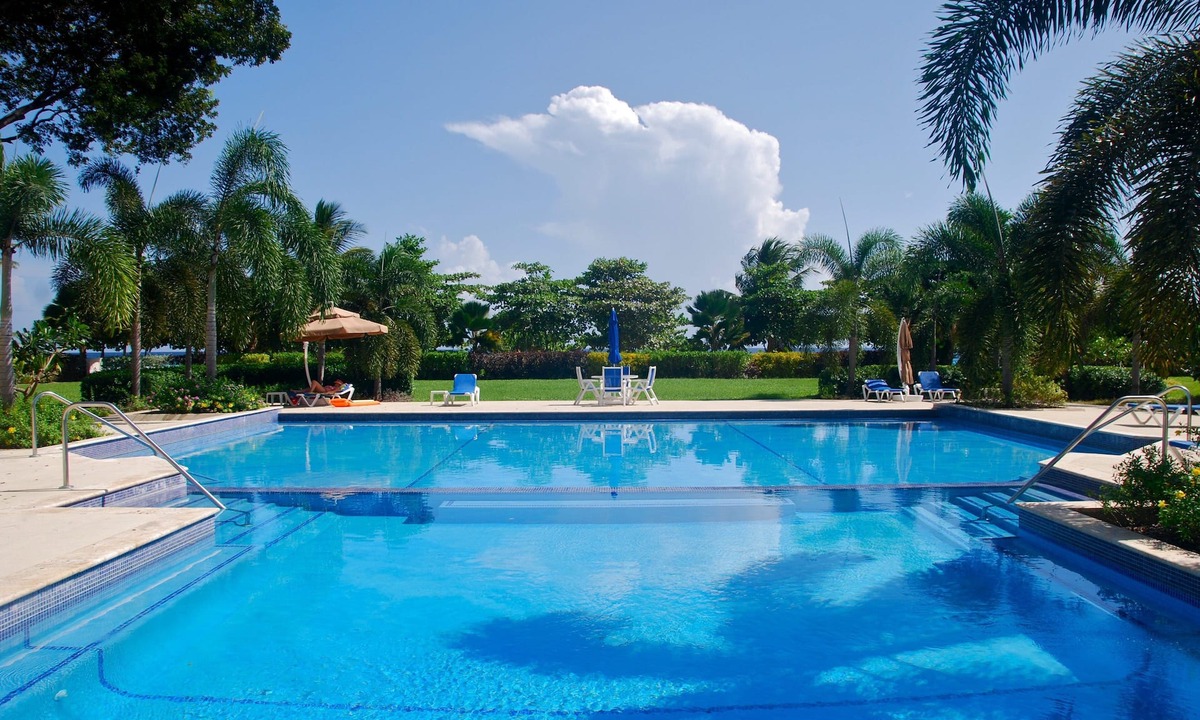 Saint Matthias Condo | Palm Beach 109 Hastings Barbados, 3 Bdrm condo. Beachfront, Pool, Best location!