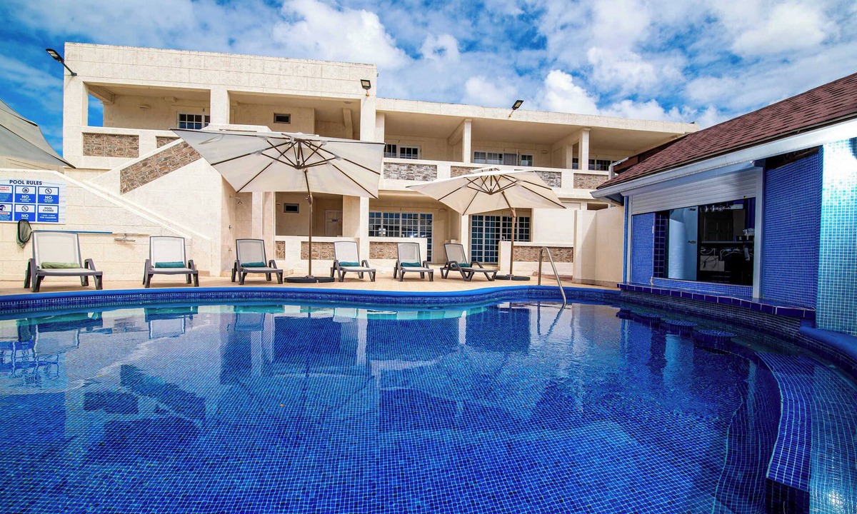 St. Lawrence Gap Condo | Poolside Stay w/Private Patio Near the Beach