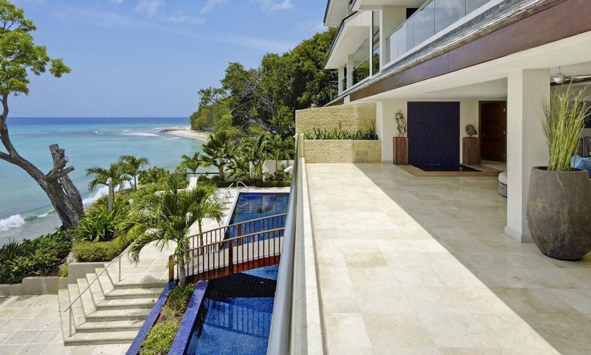Prospect Villa | PORTICO VILLA BARBADOS - MODERN 3 BEDROOM BEACH FRONT VILLA