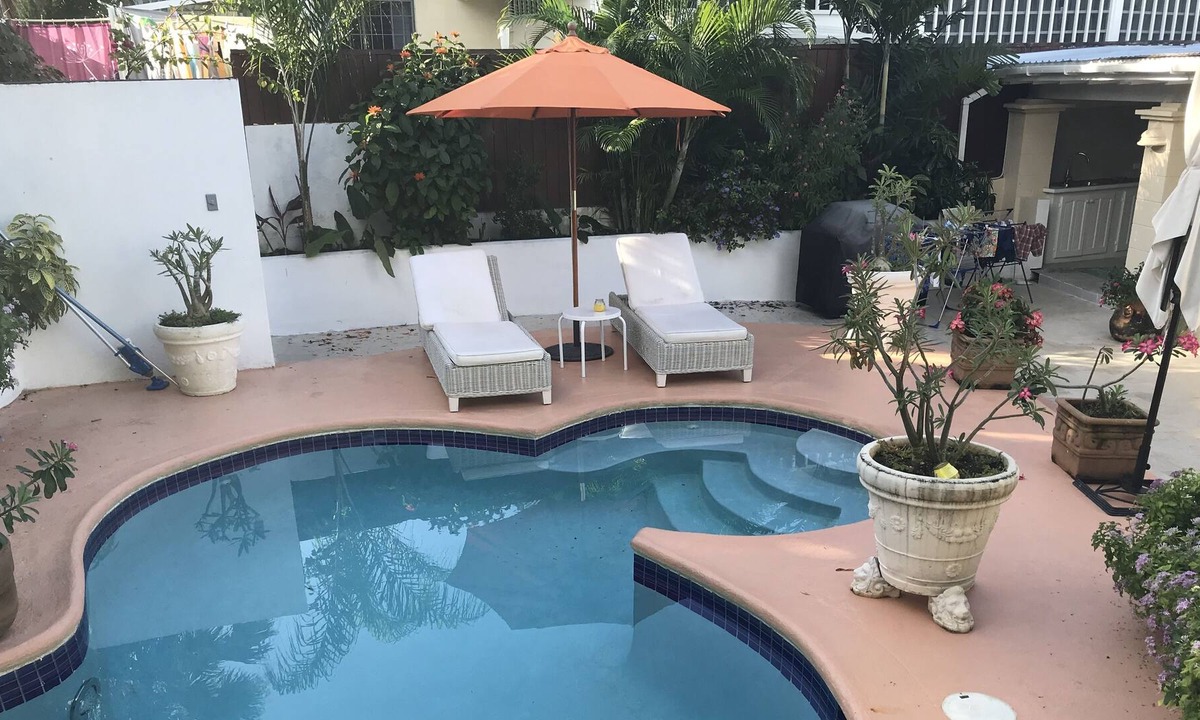 Sunset Crest House | PRIVATE VILLA WITH POOL ON BEAUTIFUL WEST COAST