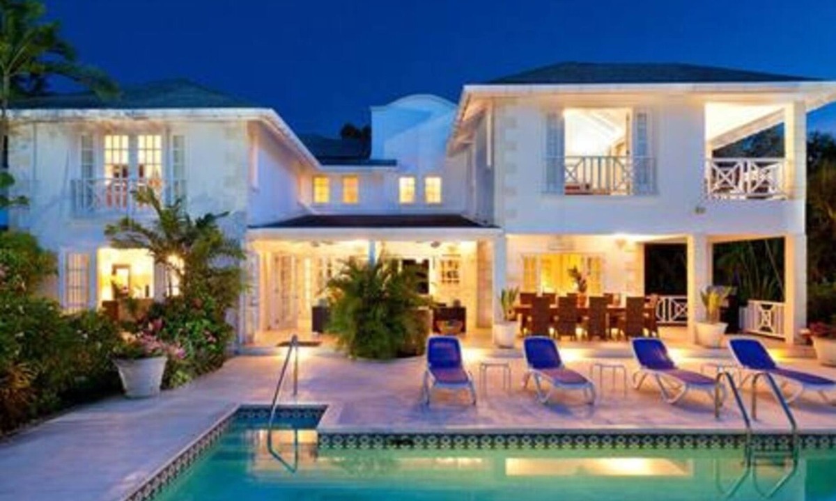 Halcyon Heights House | Rose of Sharon by Young Estates