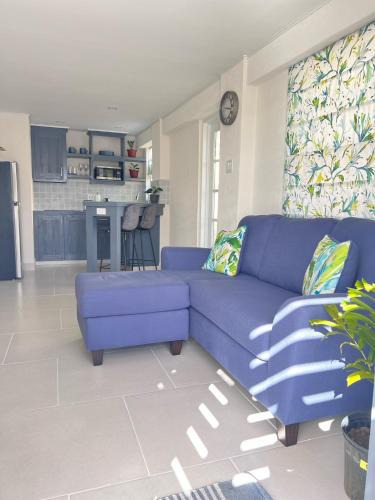 Douglas Apartment | Seavetri at Golden Mile
