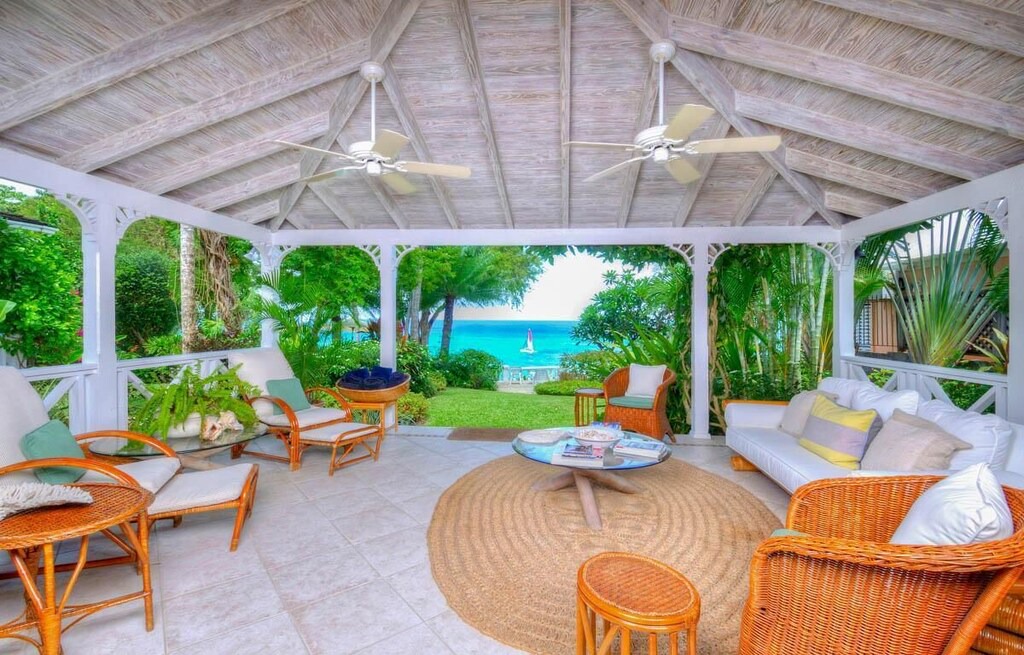 Derricks House | Secret Cove 1 at Saint James