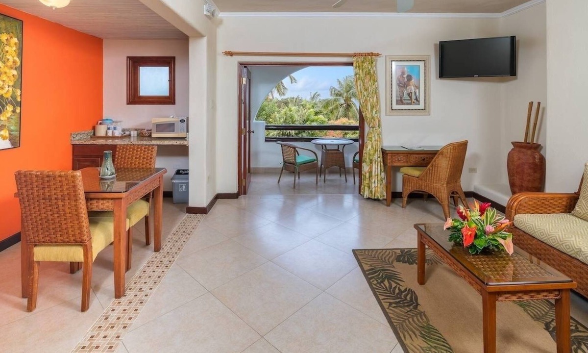 Maynards Hotel | Serene Barbados Retreat with Pool, and Garden | Suite w/Balcony & Dining Area