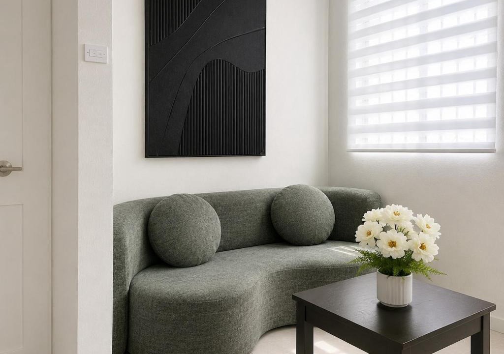 Prospect Apartment | Shoreline Escape Steps to Beach West Coast