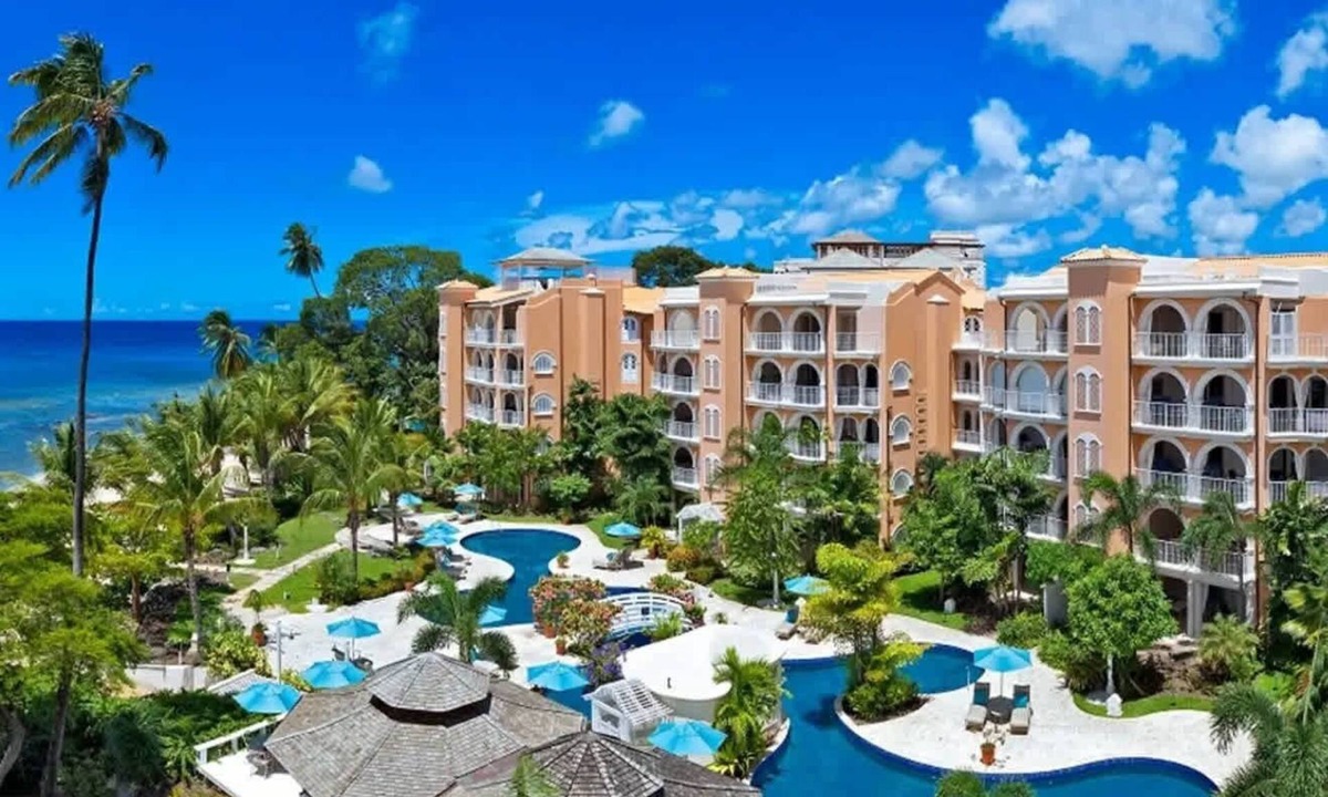Little Battaleys Apartment | St Peters Bay 108 1B