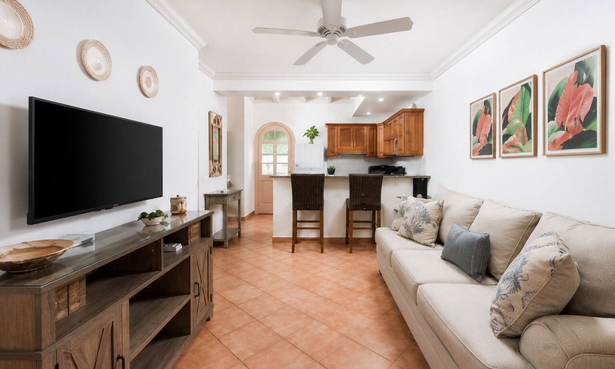 Mount Standfast Apartment | Stunning Penthouse with 2 Private Terraces & Beach Club Access Sugar Hill Resort