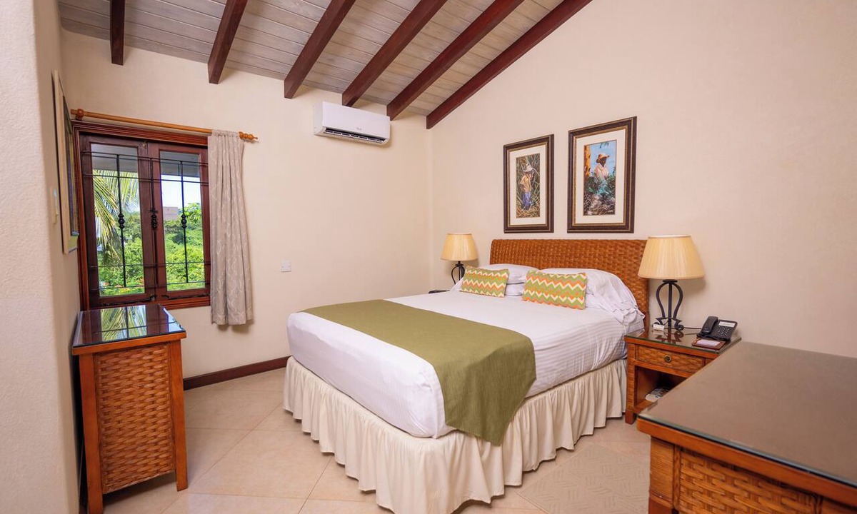 Retreat Resort | Sugar Cane Club Hotel And Spa