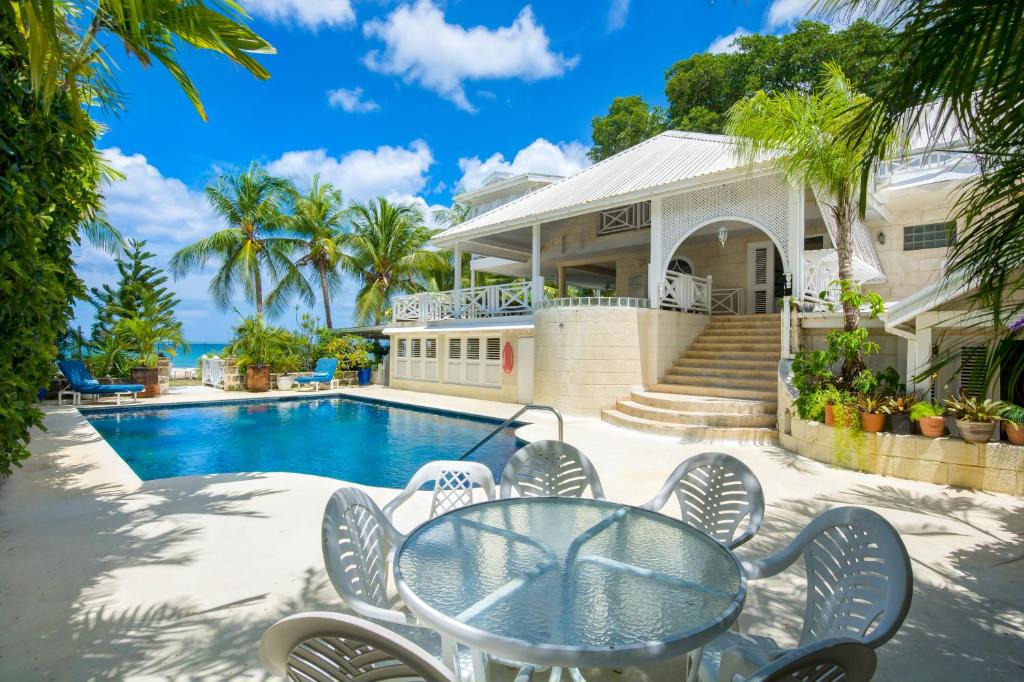 Brighton House | Tantalus