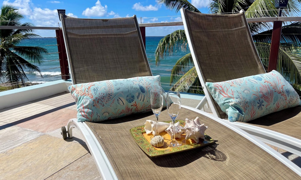 Silver Sands Apartment | The View - Middle Deck - Seafront