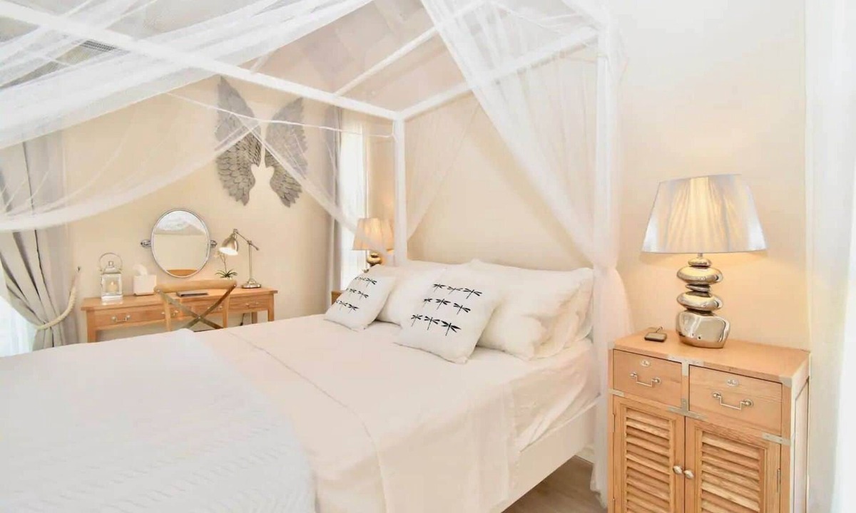 Merlin Bay House | Villa 8 — One BD, West Rock Villas, St James