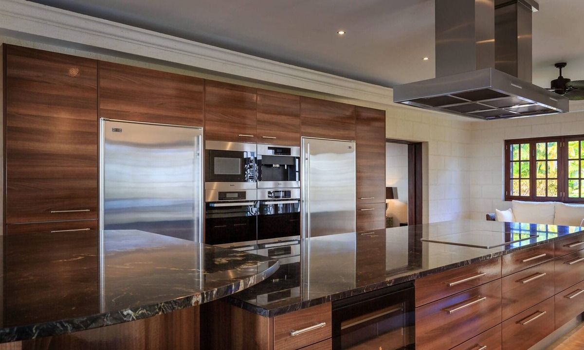 Plumtree Villa | Villa Kailani in St Thomas by Personal Villas - Large Infinity-edge Pool, Games