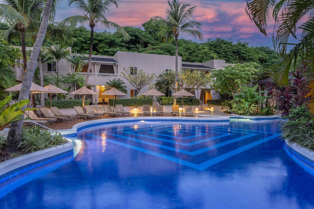Prospect Resort | Waves Hotel & Spa by Elegant Hotels - All Inclusive