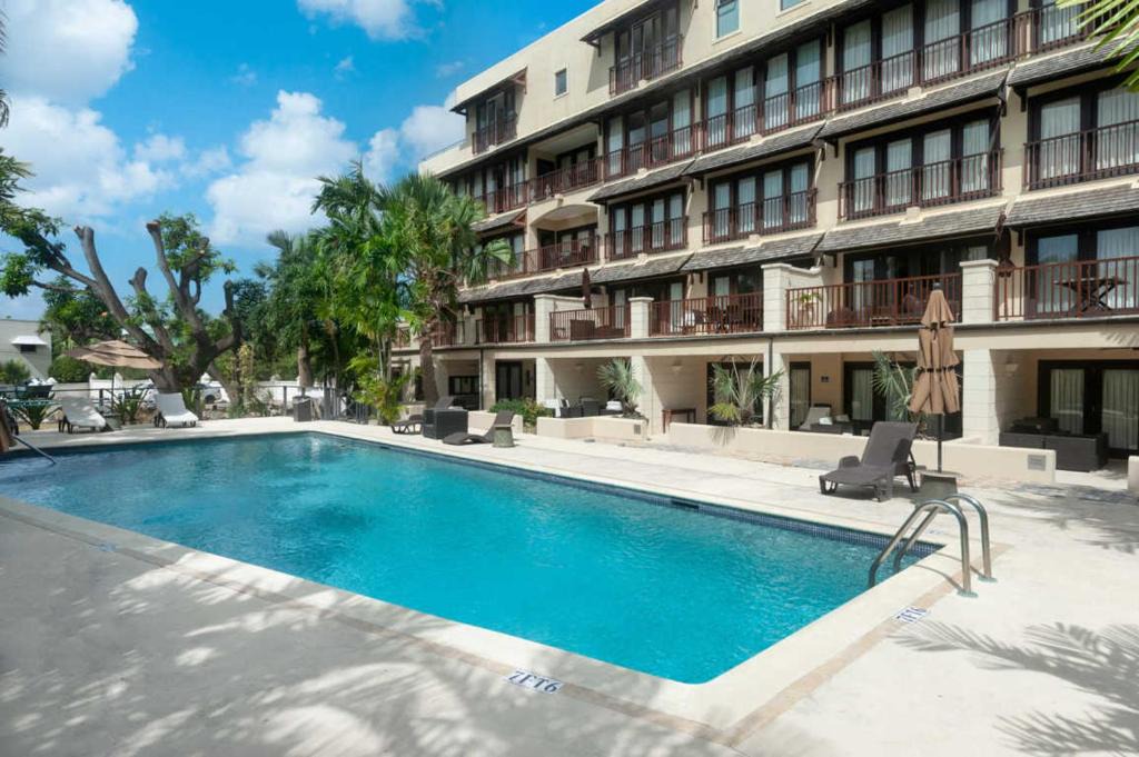 Oistins Apartment | Wonderful 1-bed condo, 2min walk to beach & more