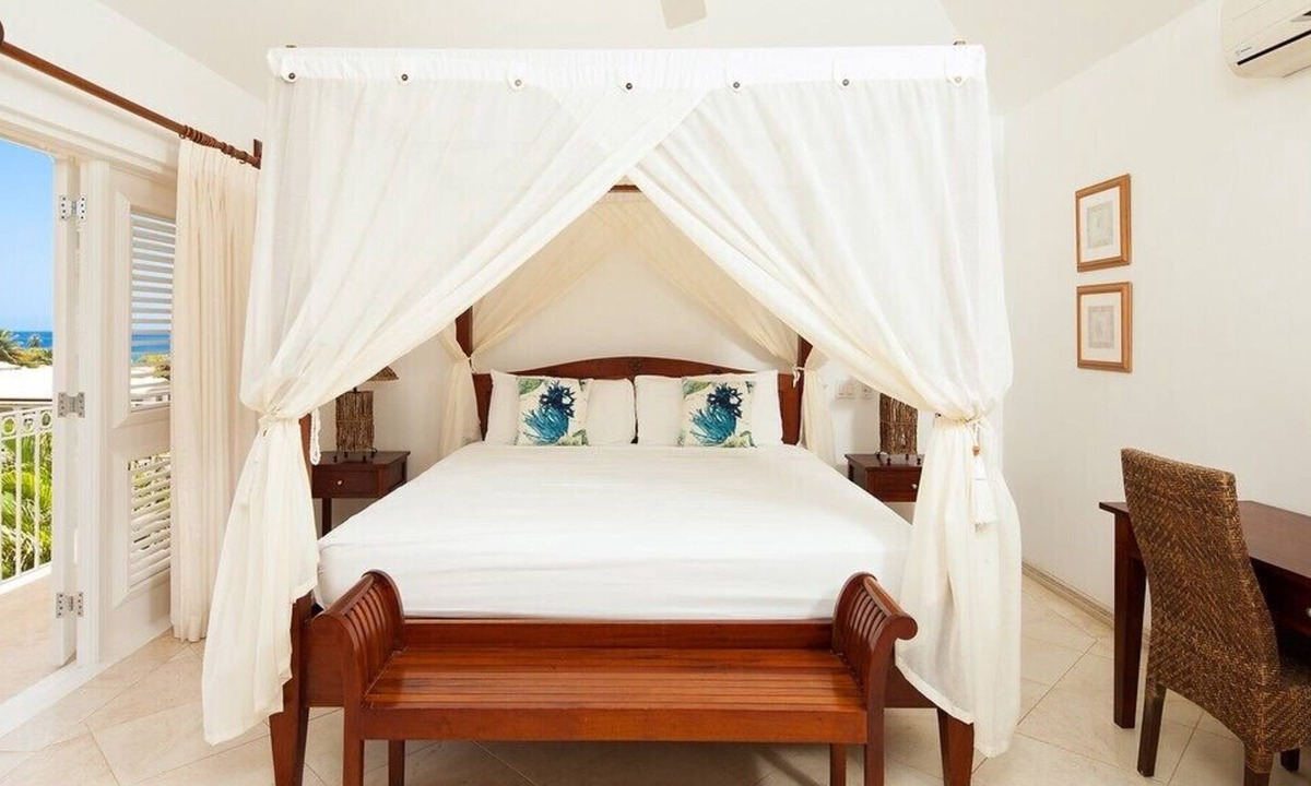 Mullins House | Your Perfect Caribbean Home in Classic Colonial Style