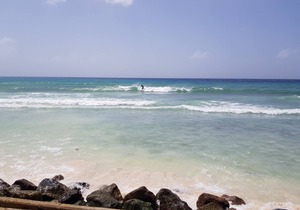 2 minute Walk to Beach, Newly Renovated, 2 Bedroom 2 Bathroom Apartment #2