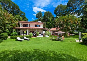 246 m² Villa ∙ 3 bedrooms ∙ 6 guests