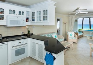 Beachfront 1-Bed with Spa Pool - Reeds House 9