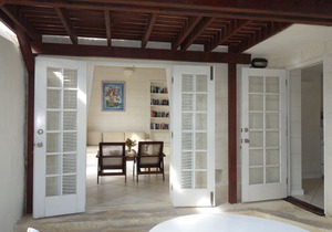 Beachfront 1 bedroom apartment at the Inchcape Seaside Villas estate